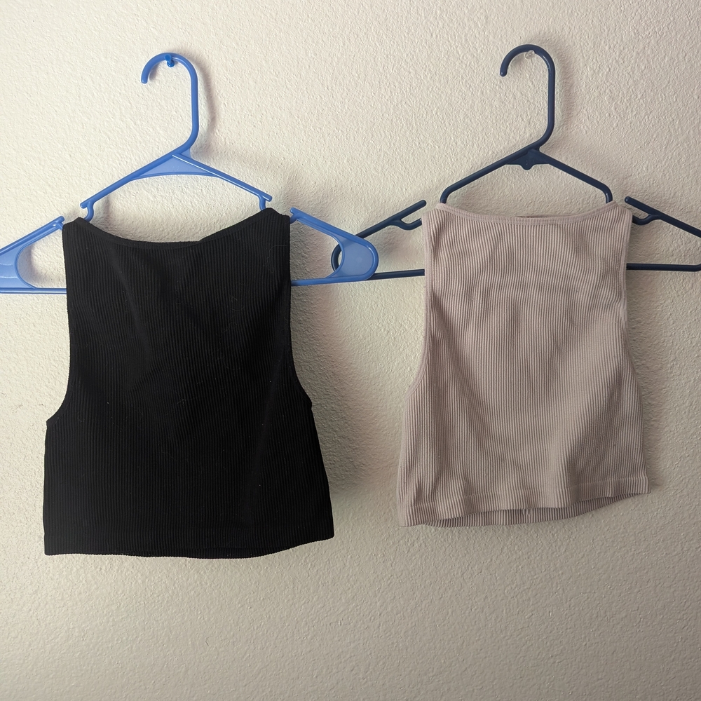 Lovepoem 2pc M/L Ribbed Crop Tops